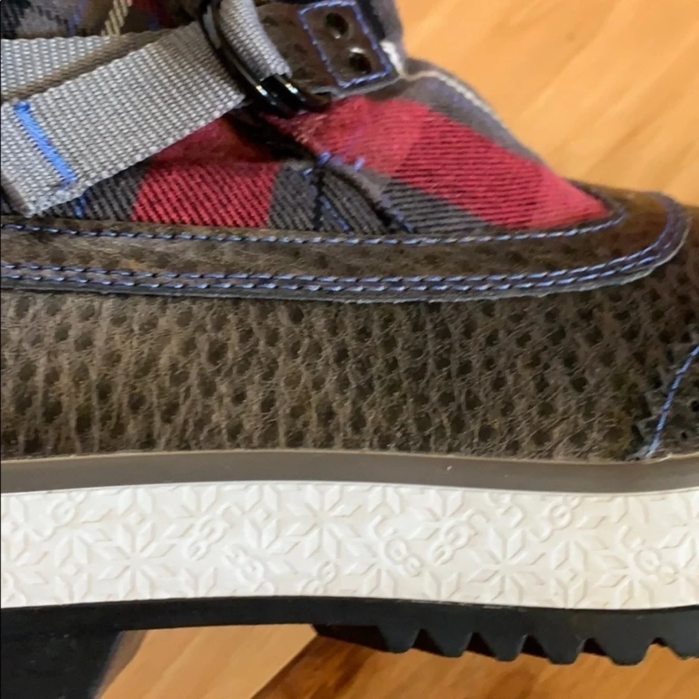 Ugg Marrais red plaid brogue style boot. 7
